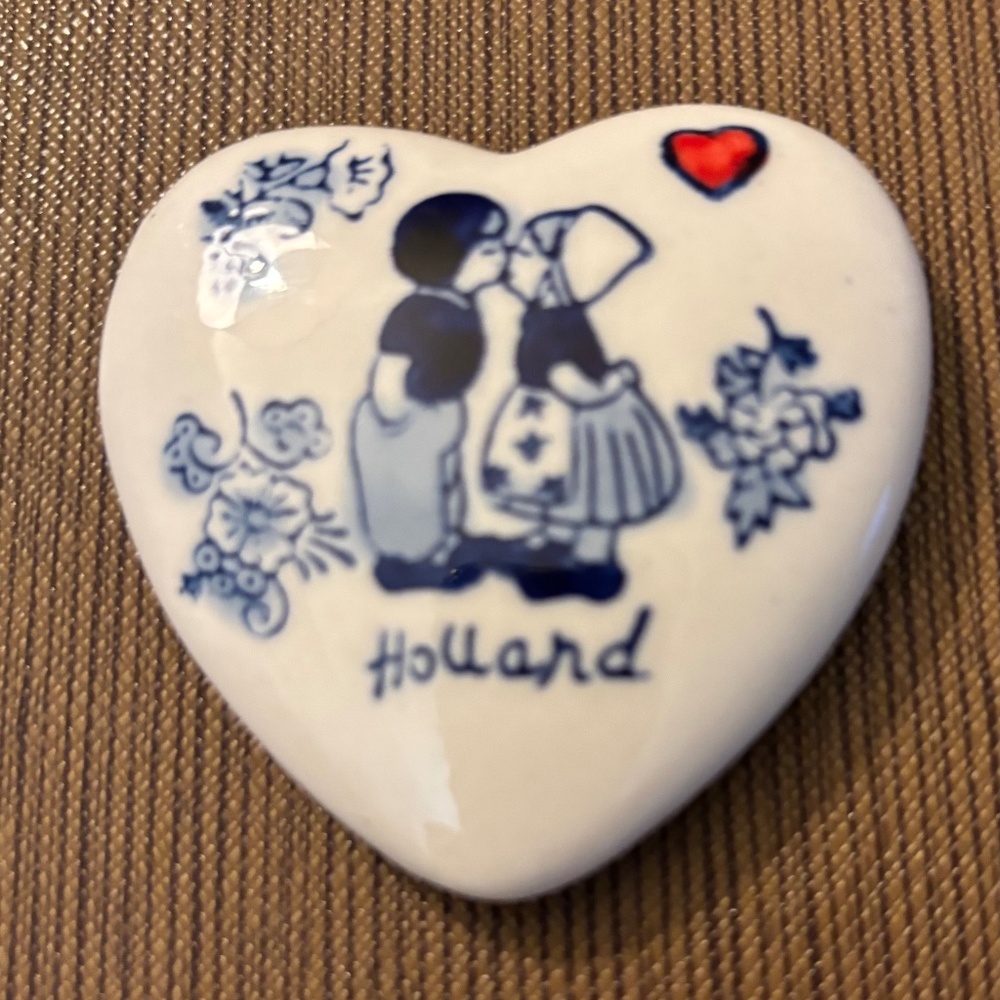 Dutch Heart-Shaped Fridge Magnet